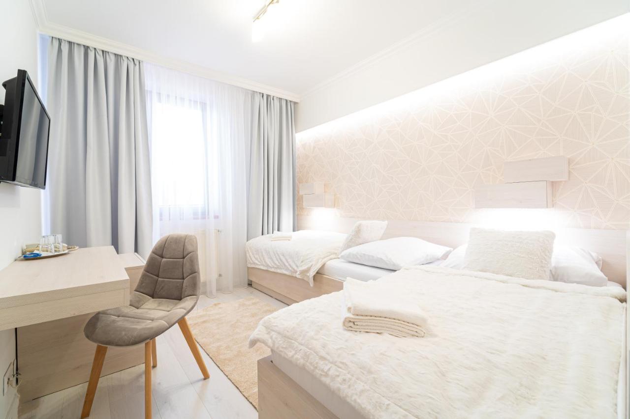 Hotel Artin Bártfa Kültér fotó