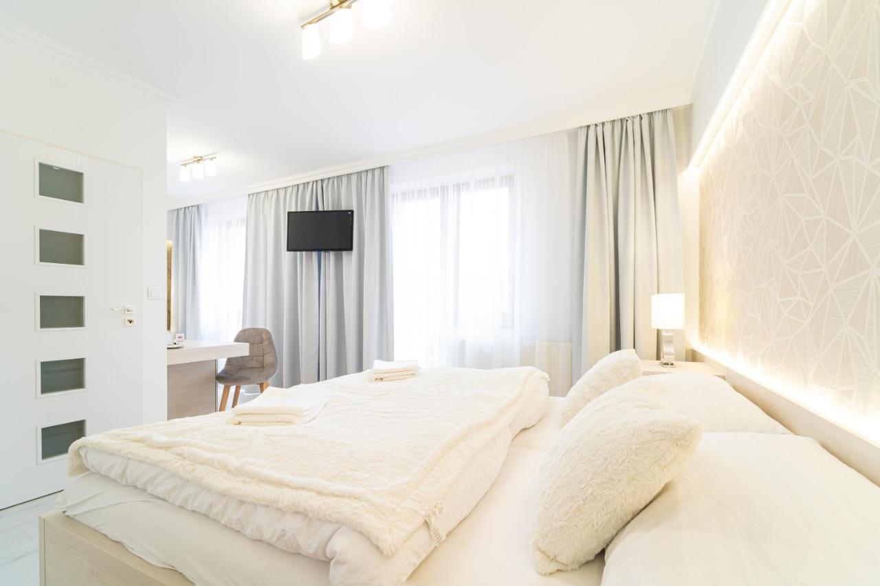 Hotel Artin Bártfa Kültér fotó